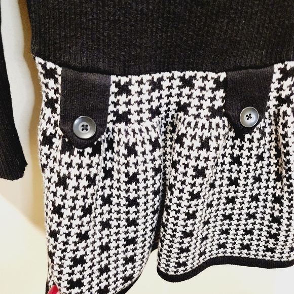 Maggie Zoe Black Girls Sweater Dress size ( 5-6 )M - Picture 4 of 9